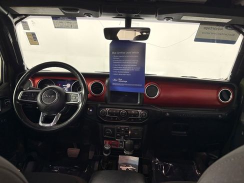 Used 2022 Jeep Wrangler Unlimited Rubicon w/ LED Lighting Group image 27