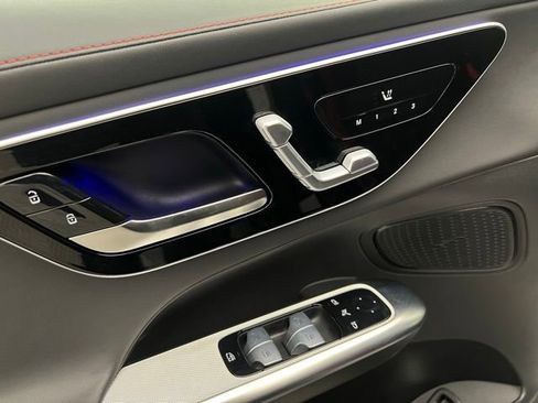 Used 2024 Mercedes-Benz GLC 43 AMG 4MATIC w/ Driver Assistance Package image 36