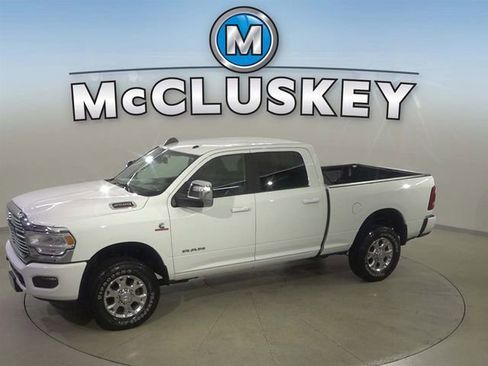 Used 2024 RAM 2500 Laramie AWD/4WD image 1
