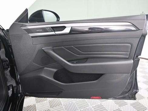 Used 2023 Volkswagen Arteon SEL Premium image 12