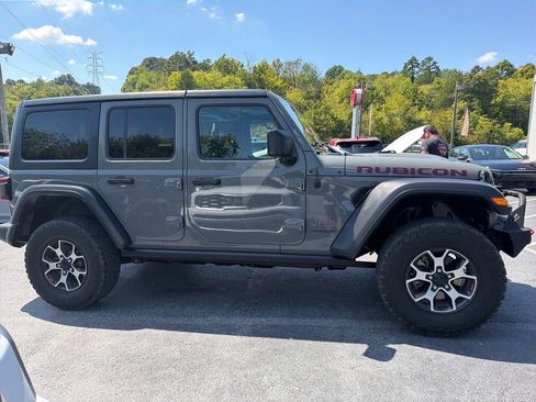 Used 2019 Jeep Wrangler Unlimited Rubicon AWD/4WD image 3