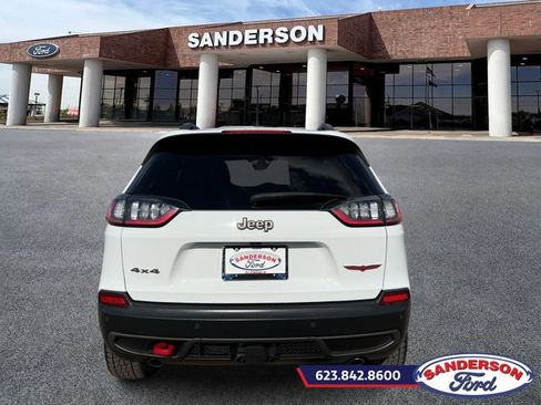 Used 2021 Jeep Cherokee Trailhawk w/ Sun, Sound & Nav Group image 4