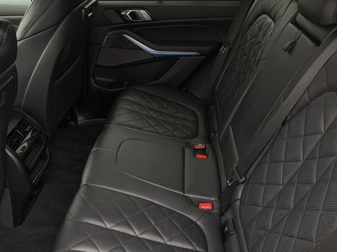 Used 2023 BMW X5 xDrive45e image 19