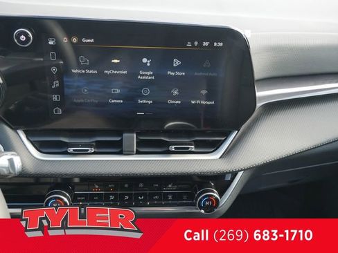New 2026 Chevrolet Equinox LT w/ Convenience Package II AWD/4WD image 43