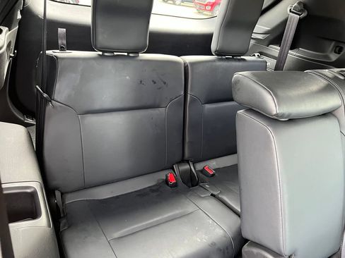 Used 2025 Mitsubishi Outlander SE AWD/4WD image 20