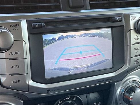 Used 2018 Toyota 4Runner SR5 AWD/4WD image 14