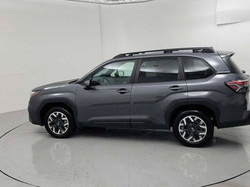 Used 2026 Subaru Forester Premium AWD/4WD image 6