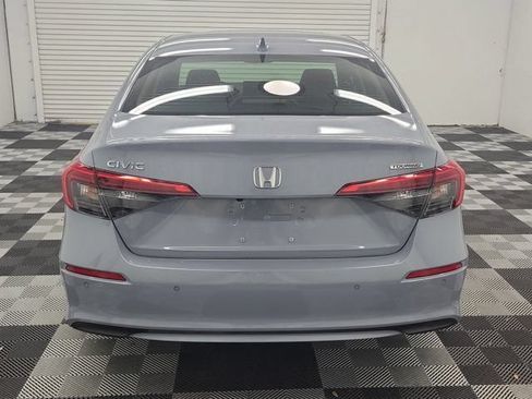 Certified 2023 Honda Civic Touring image 5