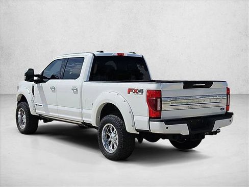 Used 2020 Ford F250 Platinum w/ FX4 Off-Road Package AWD/4WD image 8