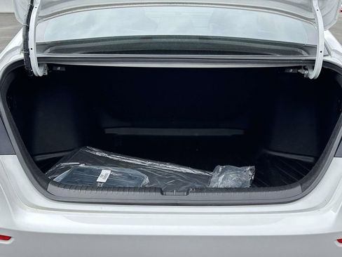 Certified 2024 Honda Accord EX image 9