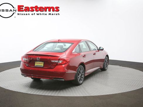 Used 2021 Honda Accord EX-L image 39