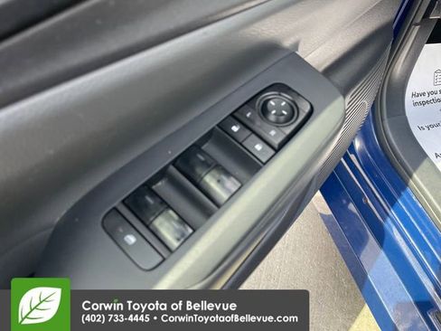 Used 2023 Toyota Prius LE FWD image 11