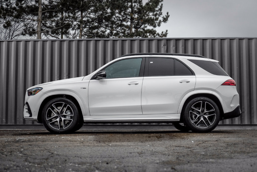 New 2026 Mercedes-Benz GLE 53 AMG 4MATIC image 3