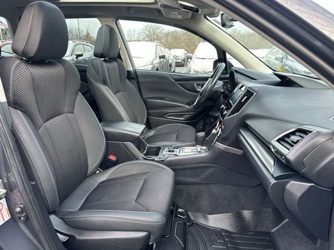 Used 2020 Subaru Forester Premium image 24