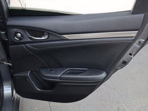 Used 2018 Honda Civic Sport Touring image 21