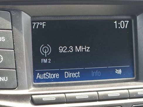 Used 2018 Ford Explorer XLT AWD/4WD image 29