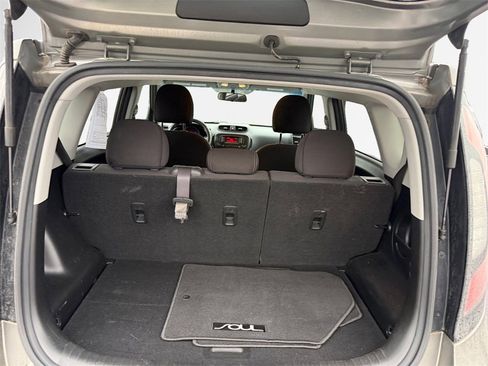 Used 2016 Kia Soul image 25