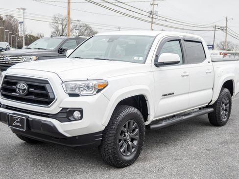 Used 2023 Toyota Tacoma SR5 image 7