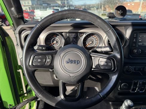 Used 2019 Jeep Wrangler Unlimited Sport S image 14