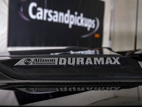 Used 2024 Chevrolet Silverado 3500 LTZ w/ LTZ Plus Package image 45