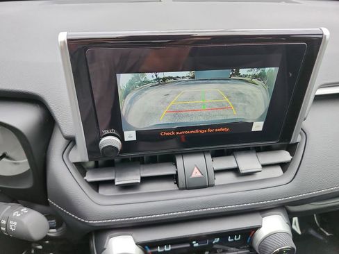 Used 2024 Toyota RAV4 XLE w/ Convenience Package FWD image 25