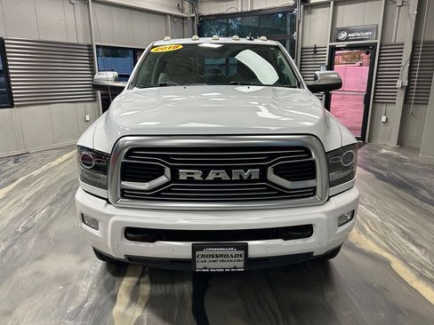 Used 2018 RAM 3500 Laramie Longhorn AWD/4WD image 39