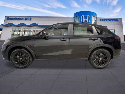 New 2026 Honda HR-V Sport image 2