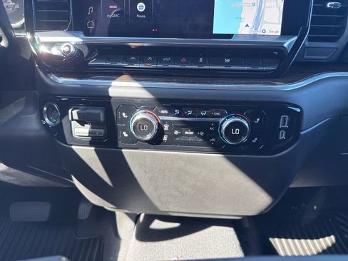 New 2026 GMC Sierra 1500 Elevation image 15