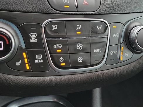 Used 2024 Chevrolet Malibu LT FWD image 20