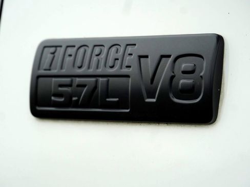 Used 2019 Toyota Tundra SR5 w/ TRD Off Road Package image 11