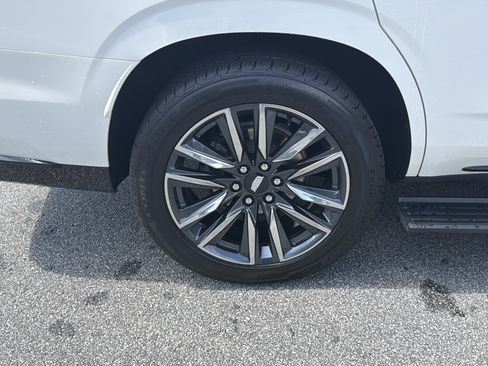 Used 2021 Cadillac Escalade Sport w/ Driver Assist Tech Package RWD image 21