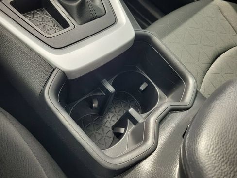Used 2024 Toyota RAV4 XLE w/ Convenience Package FWD image 31
