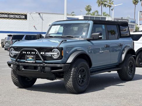 Used 2022 Ford Bronco Wildtrak image 6