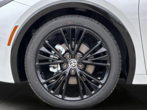 New 2026 Toyota Prius Plug-In Hybrid image 32