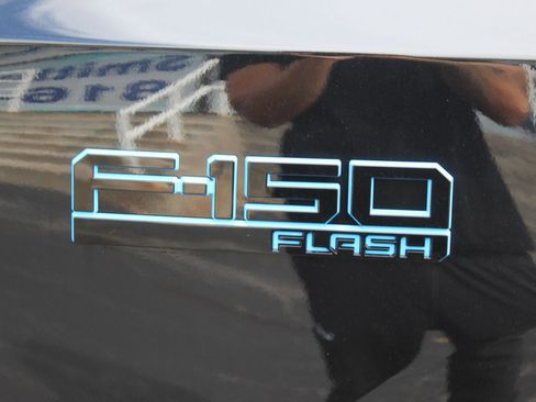 New 2025 Ford F150 Lightning Flash AWD/4WD image 10