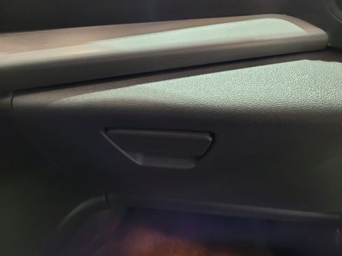 Used 2018 Ford Escape SE image 54