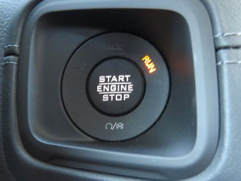 New 2025 Jeep Gladiator Rubicon image 29