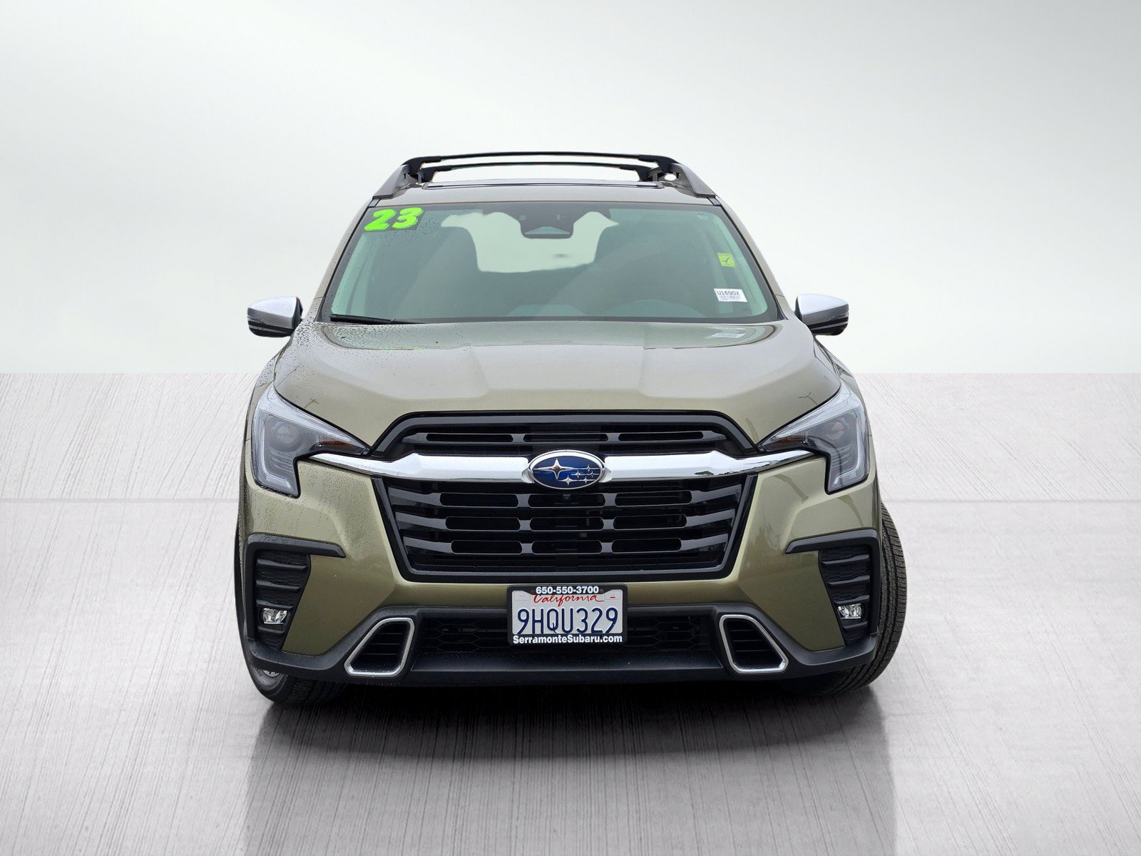 Used 2023 Subaru Ascent Touring AWD/4WD image 2