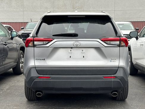 Used 2025 Toyota RAV4 XLE image 6