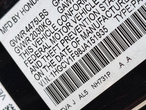 Used 2018 Honda Accord Touring image 13