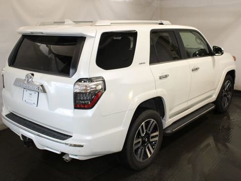 Used 2023 Toyota 4Runner Limited AWD/4WD image 4