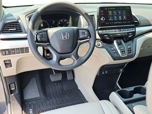 Used 2026 Honda Odyssey EX-L image 37