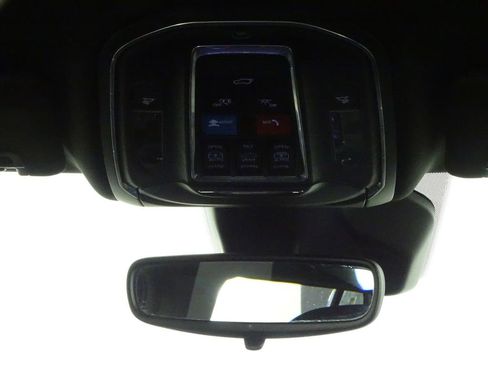 Used 2024 Jeep Grand Cherokee Limited 4xe image 32