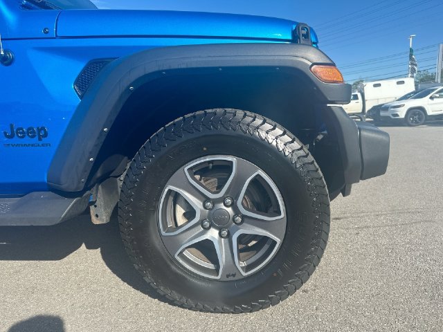 Used 2023 Jeep Wrangler Unlimited Sport AWD/4WD image 13