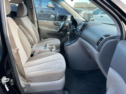 Used 2012 Kia Sedona LX FWD image 15
