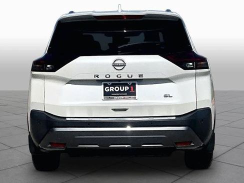 Certified 2023 Nissan Rogue SL w/ SL Premium Package FWD image 5