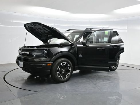 Used 2023 Ford Bronco Sport Outer Banks w/ Tech Package AWD/4WD image 37