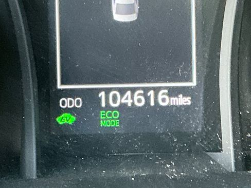 Used 2023 Toyota Camry LE image 11