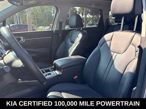 Certified 2023 Kia Sorento SX FWD image 11