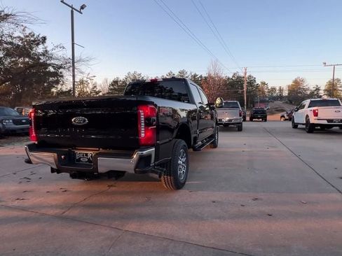 New 2026 Ford F250 4x4 Crew Cab Super Duty image 5